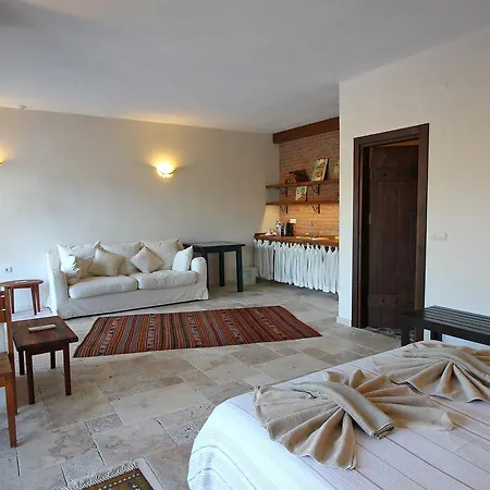 Guest house Kekik 4*